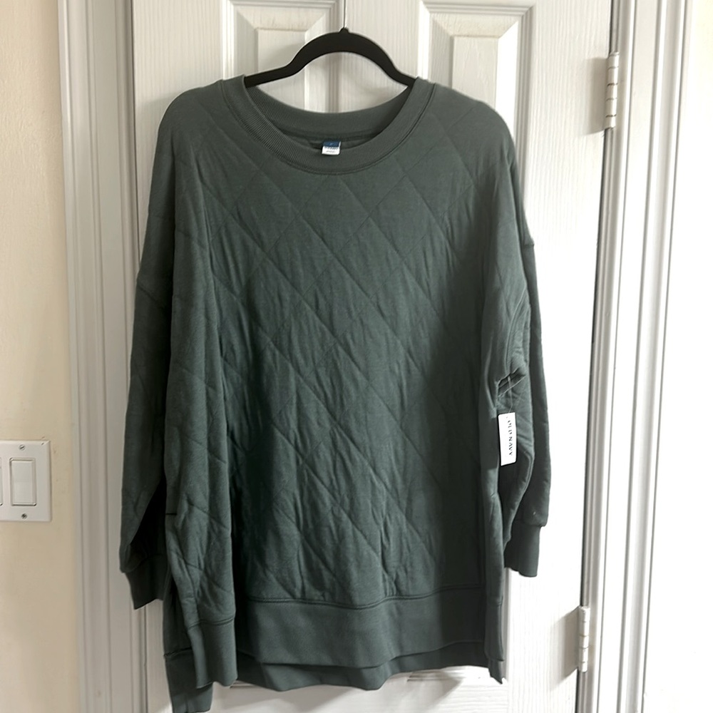 NWT Old Navy green quilted sweatshirt size 2x!